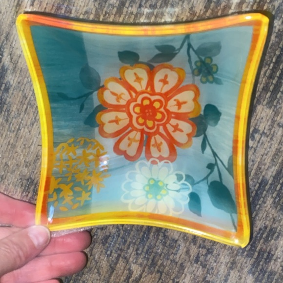 🔥Prima Design Glass Square Floral Bowls🔥 - Picture 4 of 5